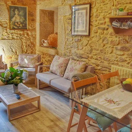 Casa Dos Amos En Costa Da Morte. A Coruna Ponteceso