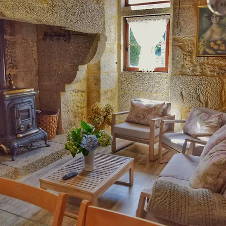 Casa Dos Amos En Costa Da Morte. A Coruna