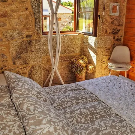 Casa Dos Amos En Costa Da Morte. A Coruna