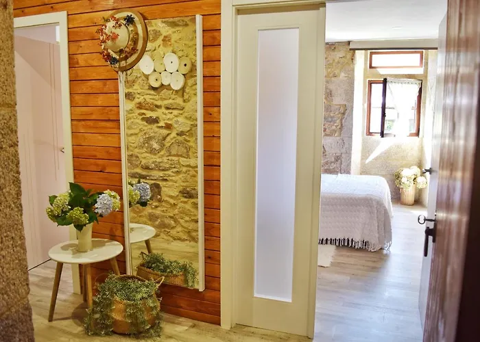 Casa Dos Amos En Costa Da Morte. A Coruna *